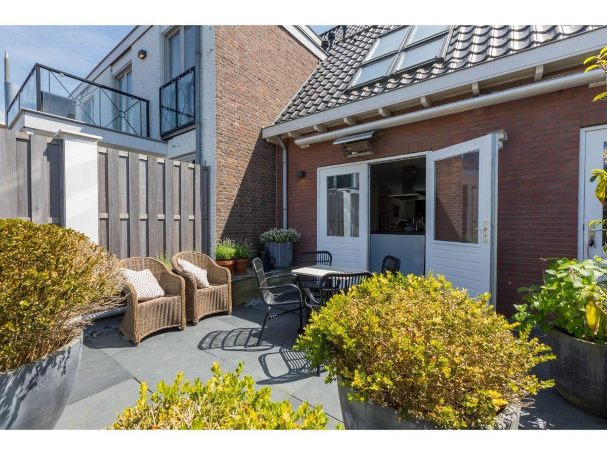 Superb Flat Only 150 Metres From Beach Domburg Exterior photo