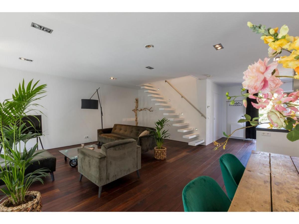 Superb Flat Only 150 Metres From Beach Domburg Exterior photo